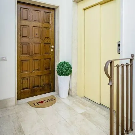 Sm Maison Marina Апартаменты Кальяри